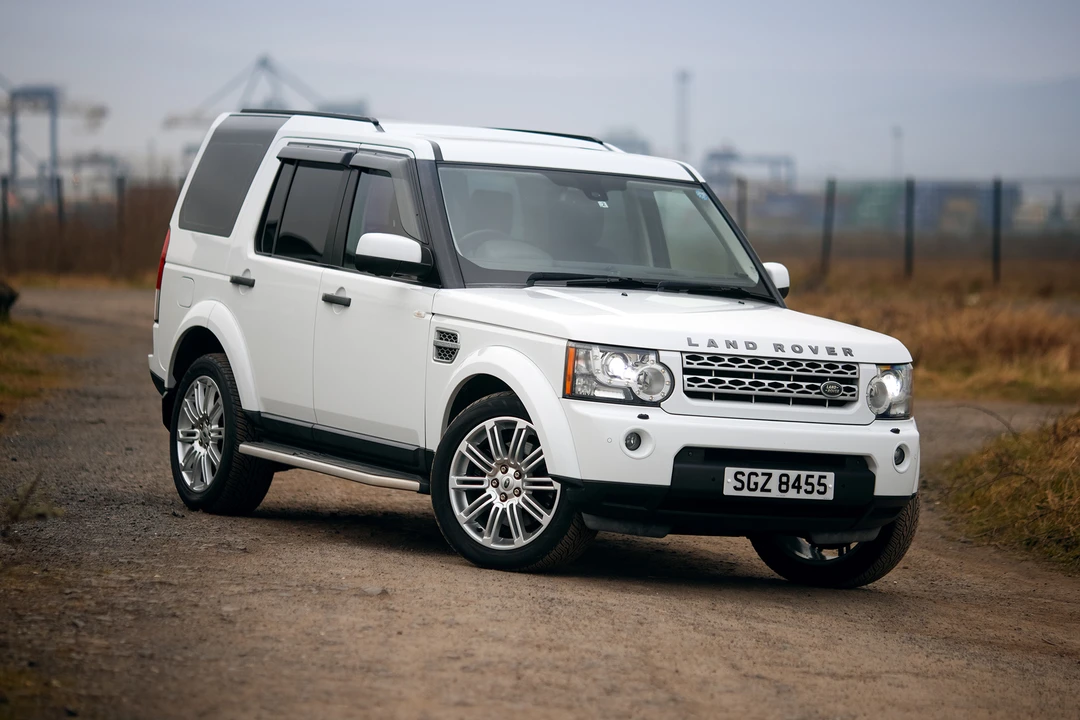 2011 Land Rover Discovery 4th Gen - Image 11 of 31