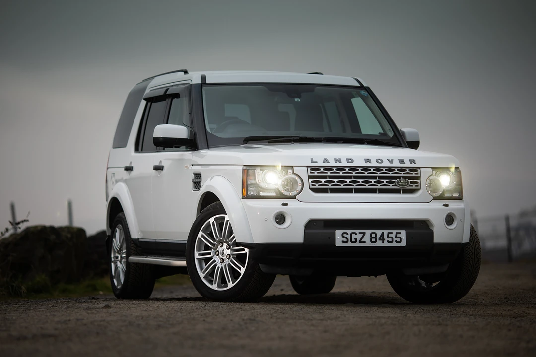 2011 Land Rover Discovery 4th Gen - Image 10 of 31