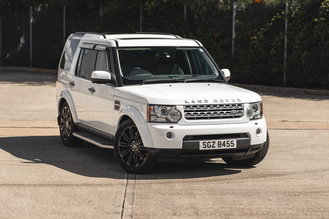 2011 Land Rover Discovery 4th Gen - Image 11 of 31