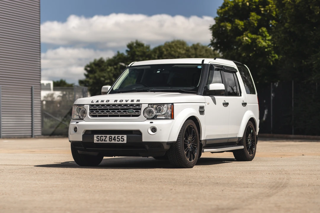 2011 Land Rover Discovery 4th Gen - Image 4 of 31