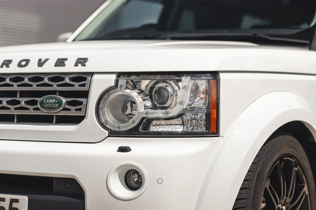 2011 Land Rover Discovery 4th Gen - Image 23 of 31