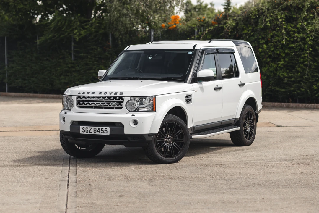 2011 Land Rover Discovery 4th Gen - Image 15 of 31