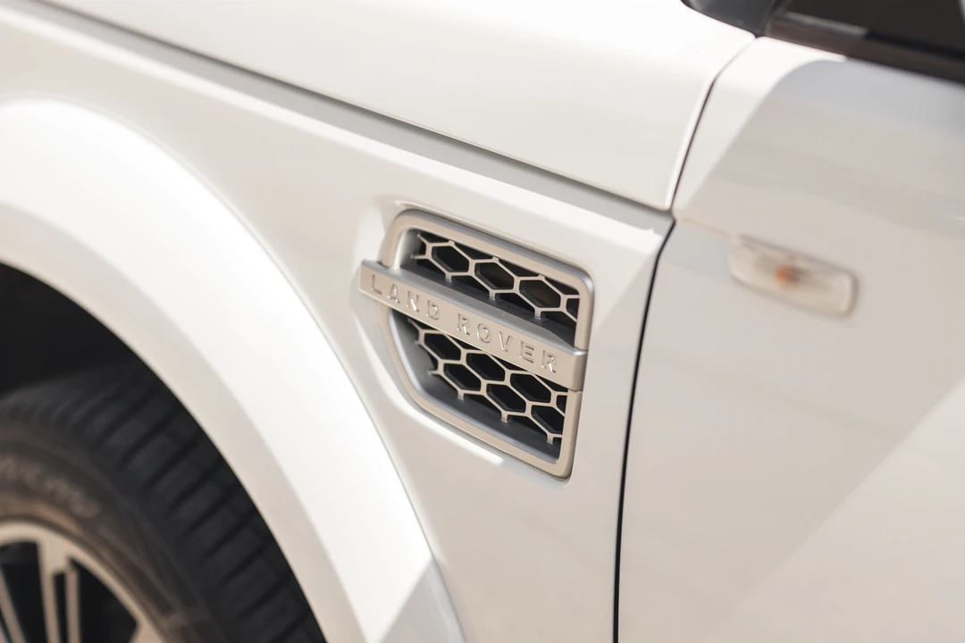 2011 Land Rover Discovery 4th Gen - Image 31 of 31