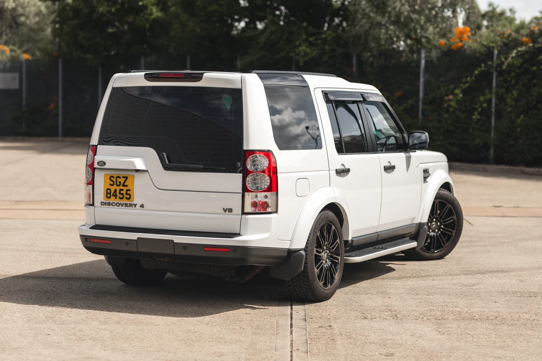 2011 Land Rover Discovery 4th Gen - Image 8 of 31