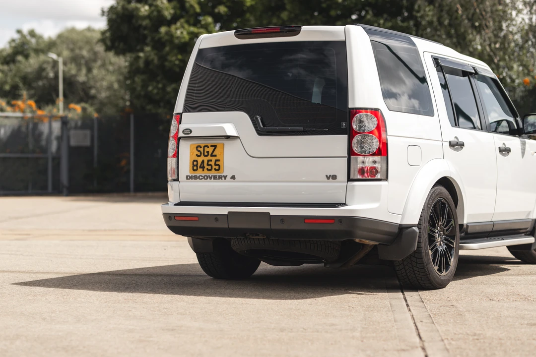 2011 Land Rover Discovery 4th Gen - Image 18 of 31