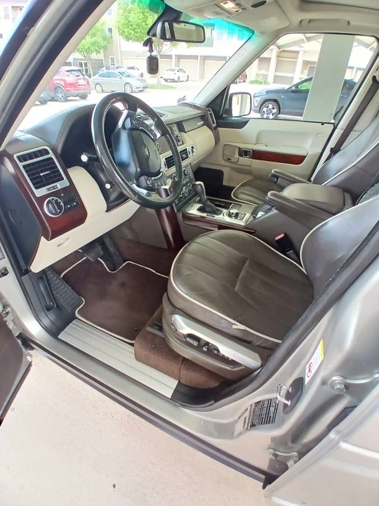 2011 Land Rover Range Rover L322 - Image 7 of 9