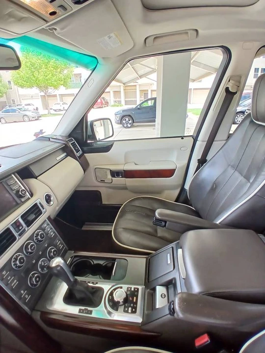 2011 Land Rover Range Rover L322 - Image 6 of 9