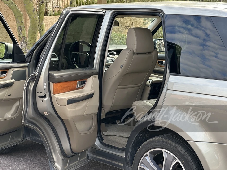 2011 Land Rover Range Rover L322 - Image 9 of 15