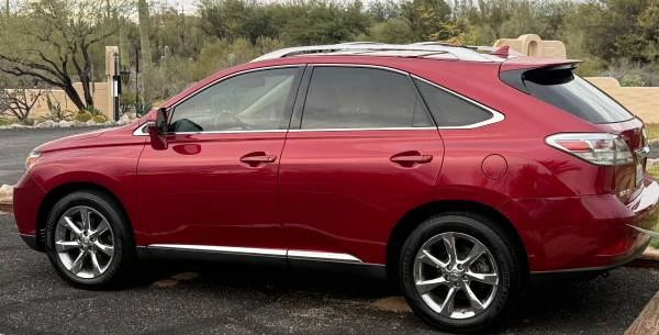 2011 Lexus RX 3rd Gen - Image 13 of 21