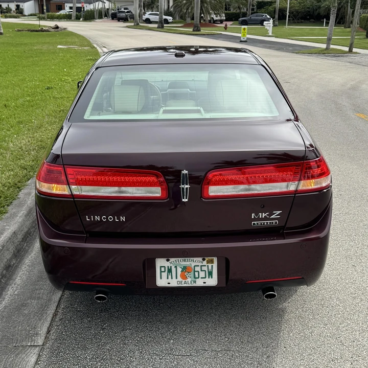 2011 Lincoln MKZ - Image 10 of 12