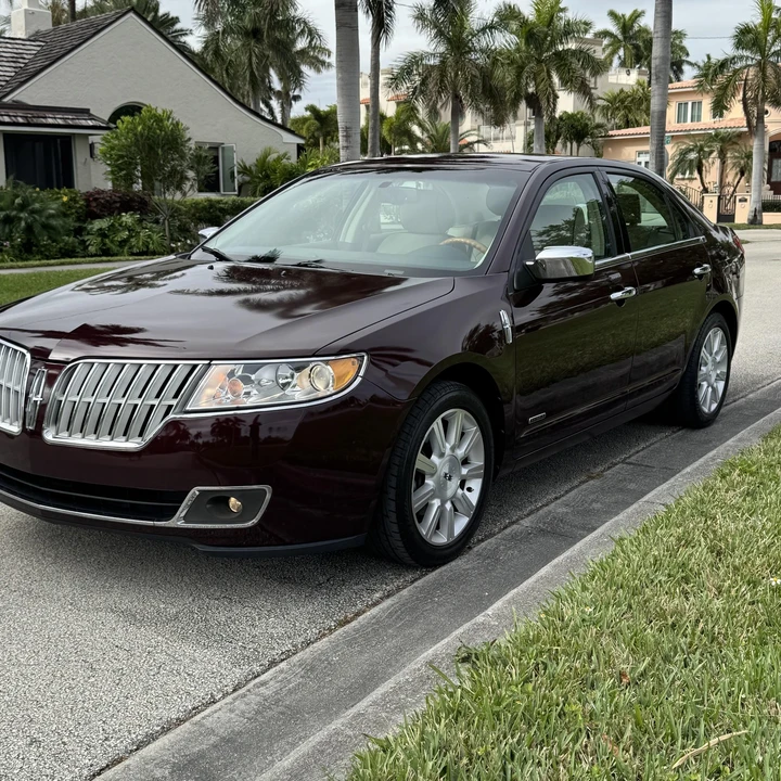 2011 Lincoln MKZ - Image 5 of 12