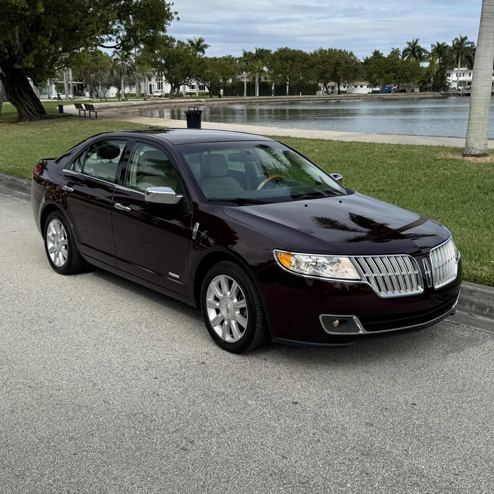 2011 Lincoln MKZ - Image 2 of 12