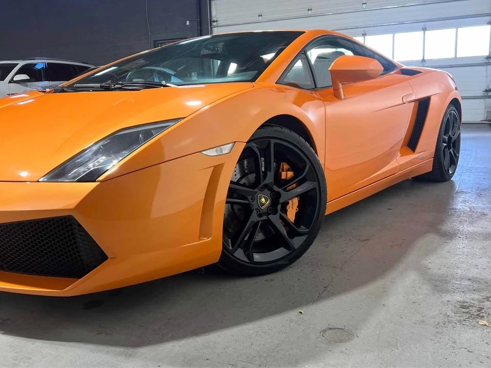 2011 Lamborghini Gallardo - Image 2 of 10