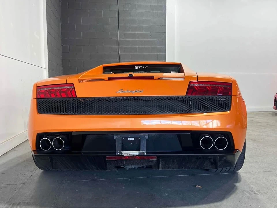 2011 Lamborghini Gallardo - Image 4 of 10