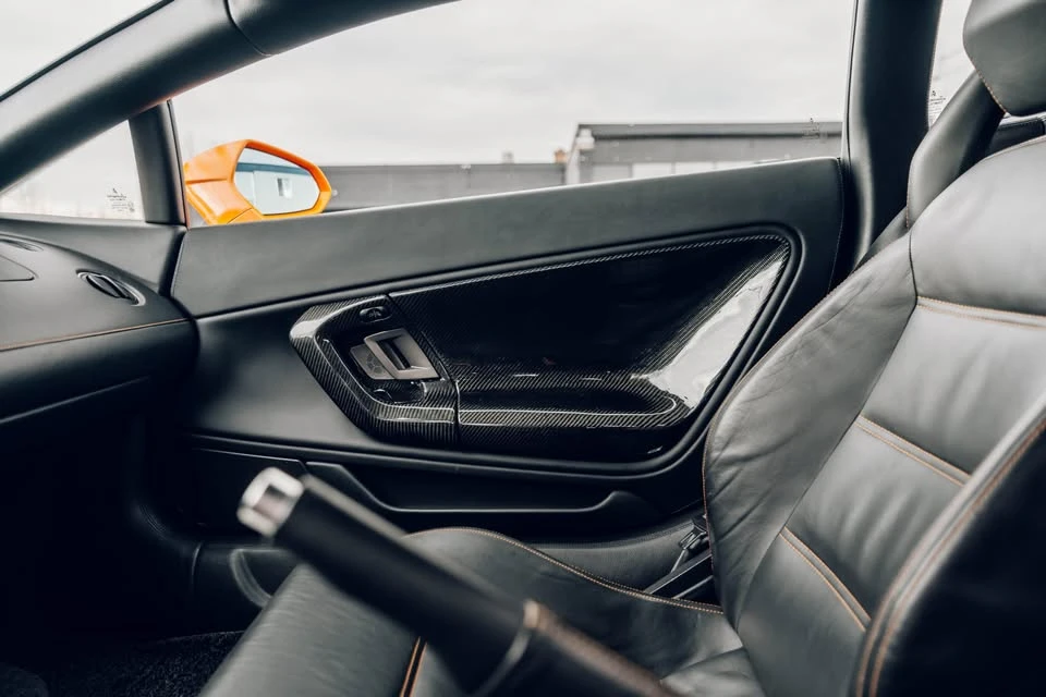 2011 Lamborghini Gallardo - Image 12 of 18