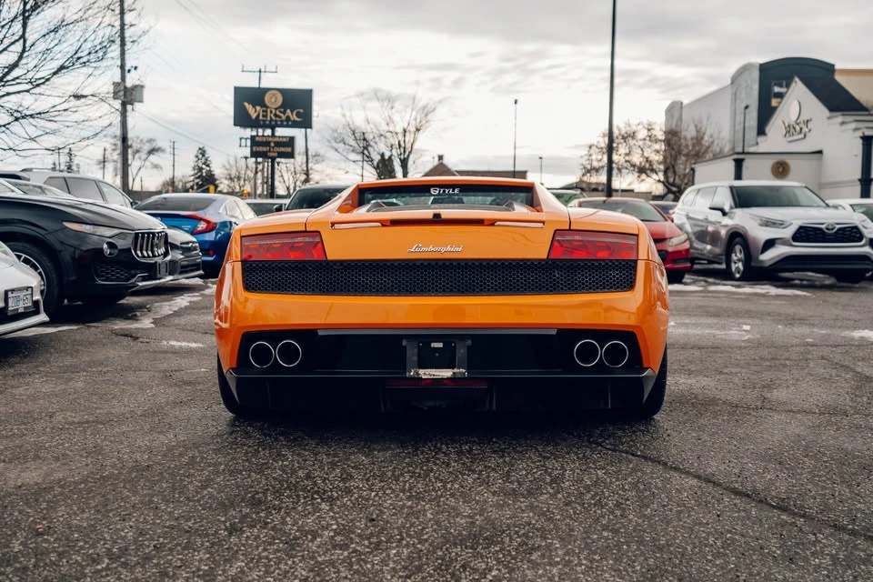 2011 Lamborghini Gallardo - Image 10 of 18
