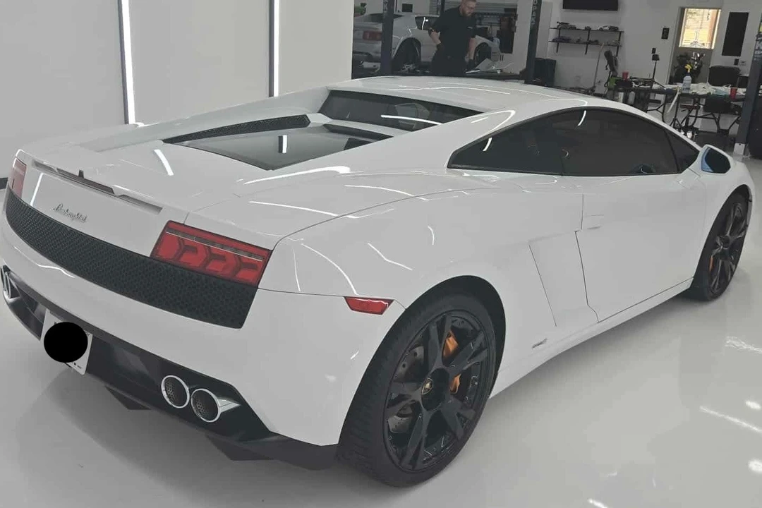 2011 Lamborghini Gallardo LP550-2 - Image 7 of 12
