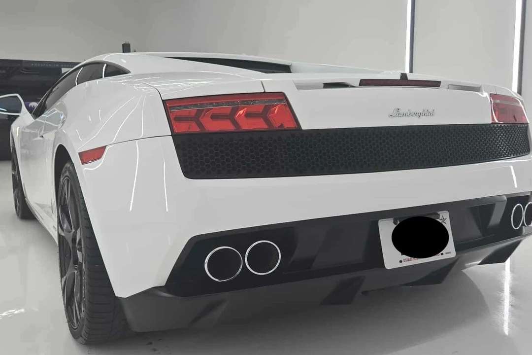 2011 Lamborghini Gallardo LP550-2 - Image 5 of 12