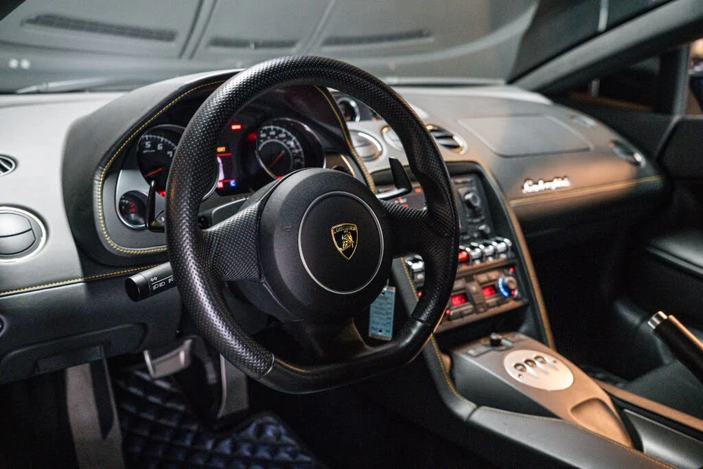 2011 Lamborghini Gallardo LP560-4 - Image 6 of 21