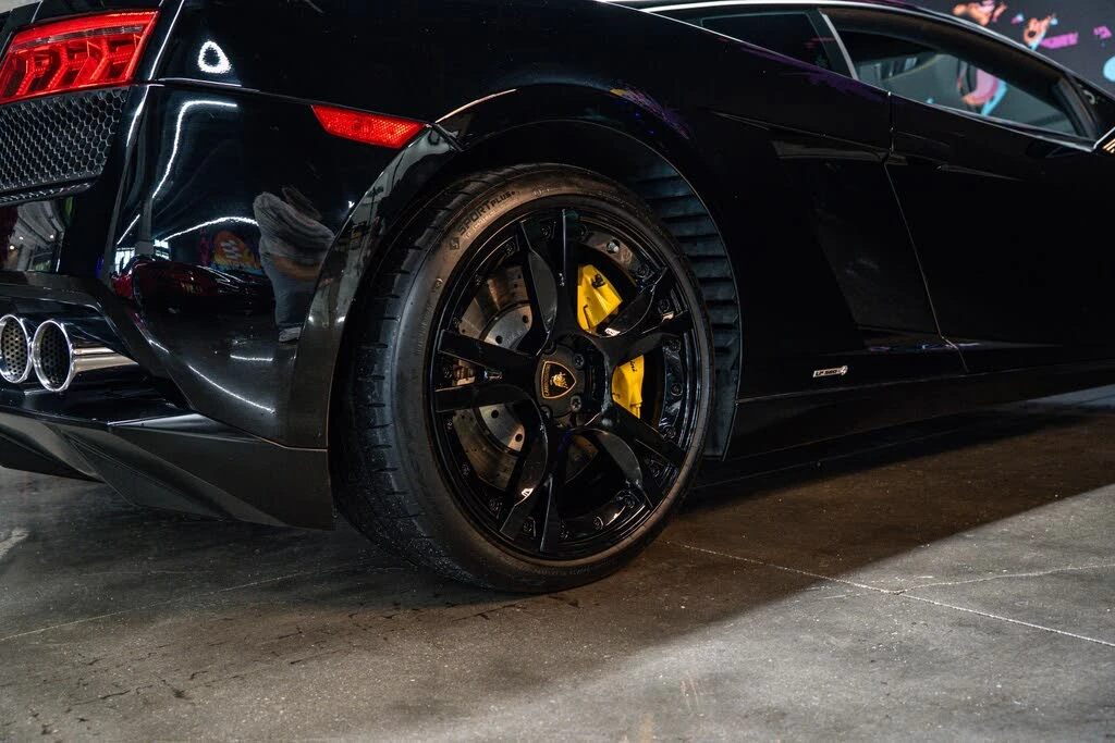 2011 Lamborghini Gallardo LP560-4 - Image 17 of 21