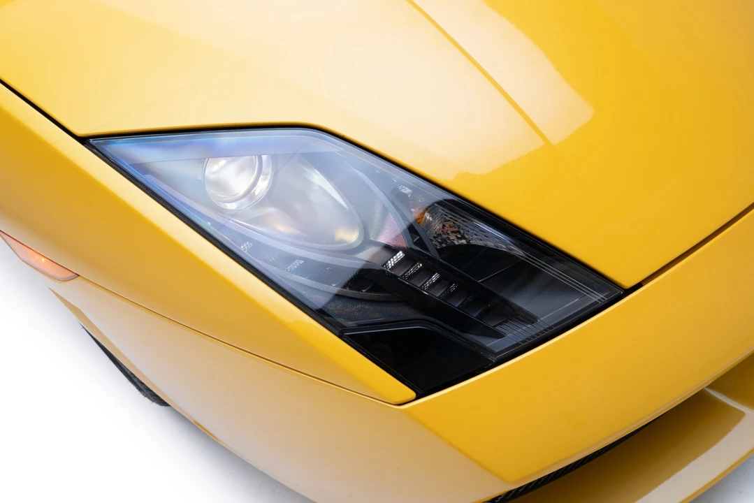 2011 Lamborghini - Image 17 of 31