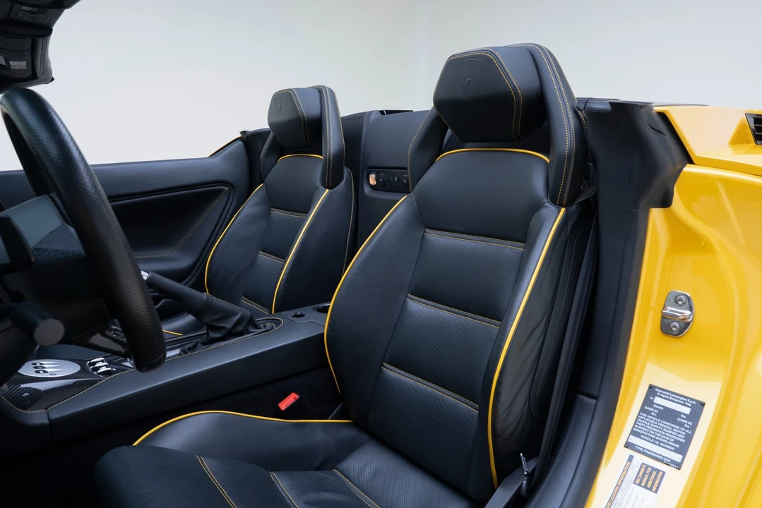 2011 Lamborghini - Image 21 of 31