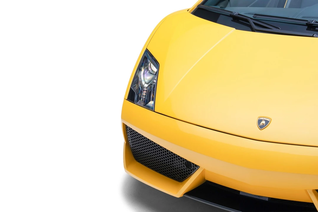 2011 Lamborghini - Image 15 of 31