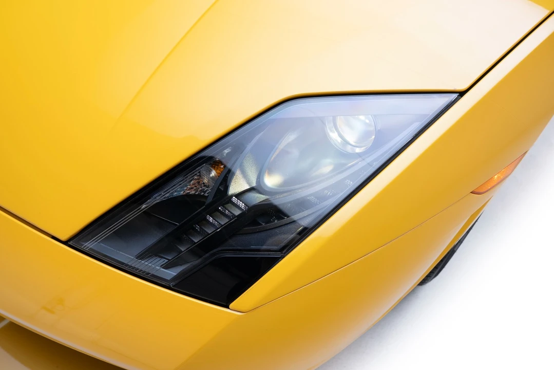 2011 Lamborghini - Image 16 of 31