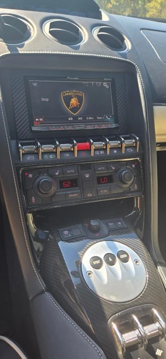 2011 Lamborghini Gallardo LP560-4 - Image 16 of 19