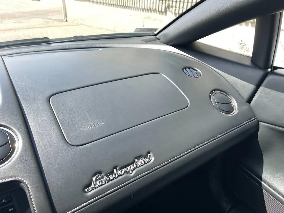 2011 Lamborghini Gallardo LP560-4 - Image 13 of 20