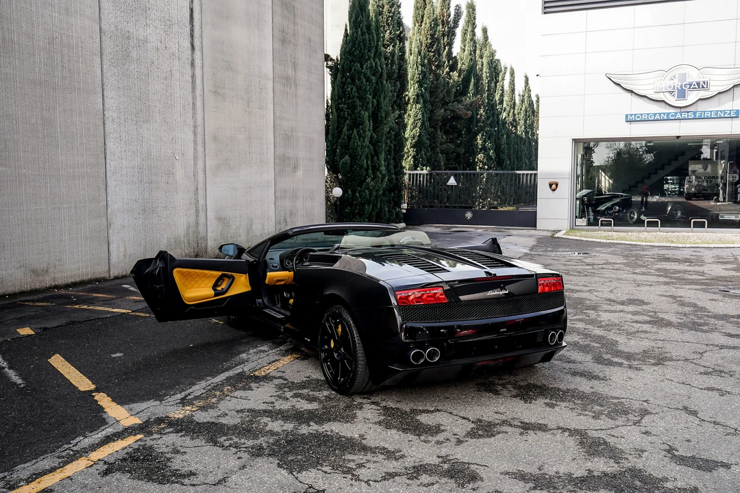 2011 Lamborghini Gallardo LP560-4 - Image 10 of 31