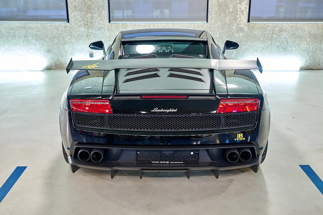 2011 Lamborghini Gallardo LP570-4 Superleggera - Image 6 of 31