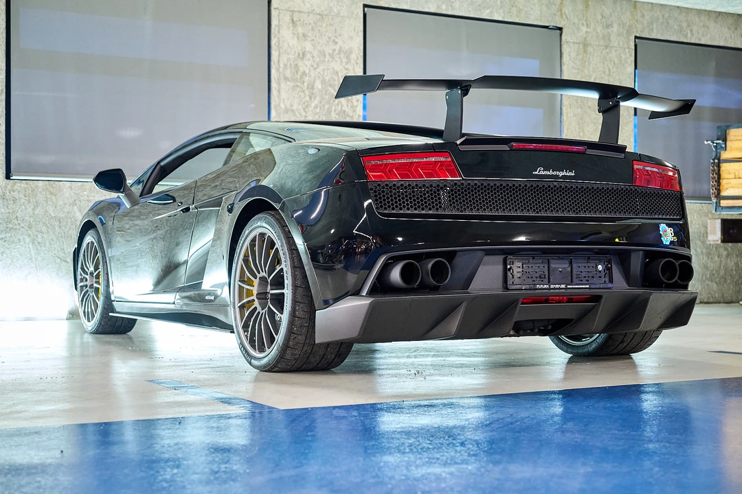 2011 Lamborghini Gallardo LP570-4 Superleggera - Image 21 of 31