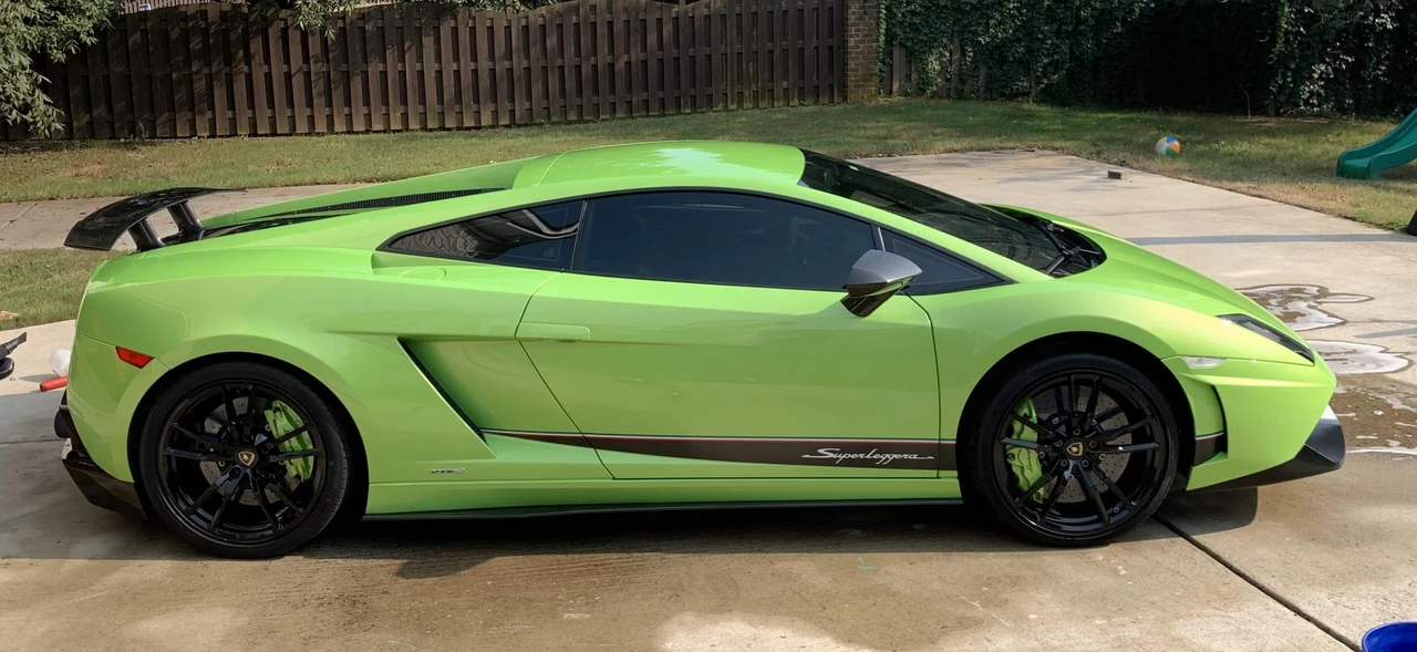 2011 Lamborghini Gallardo LP570-4 Superleggera - Image 9 of 31