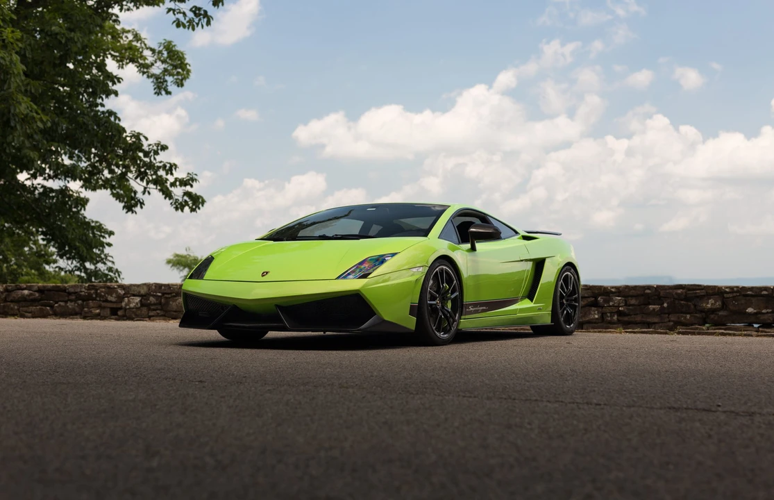 2011 Lamborghini Gallardo LP570-4 Superleggera - Image 4 of 31