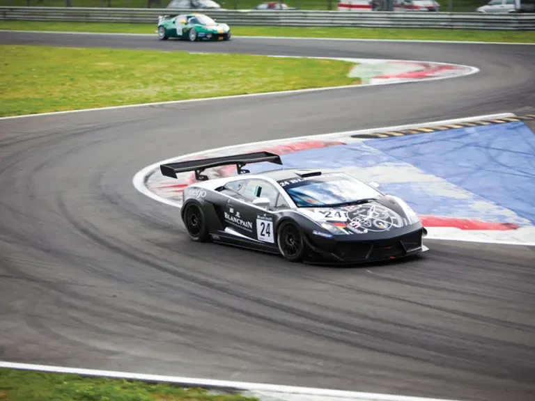 2011 Lamborghini Gallardo - Image 8 of 25