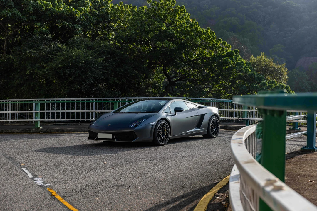 2011 Lamborghini Gallardo - Image 9 of 31