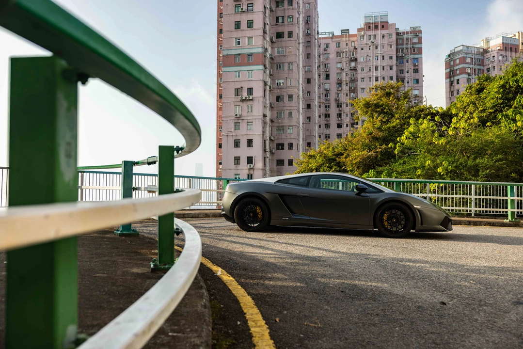2011 Lamborghini Gallardo - Image 16 of 31