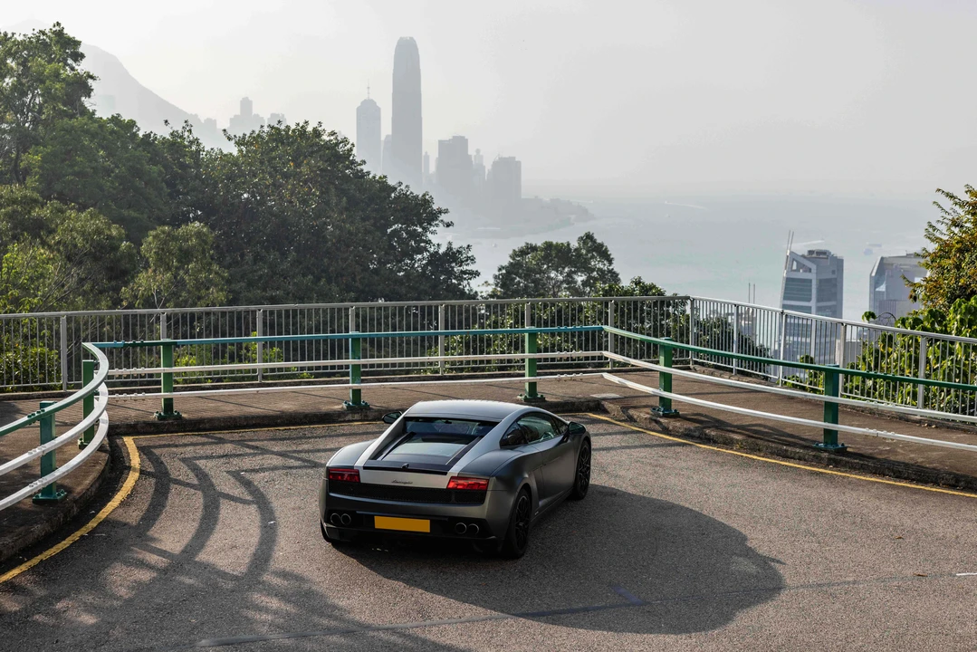 2011 Lamborghini Gallardo - Image 22 of 31