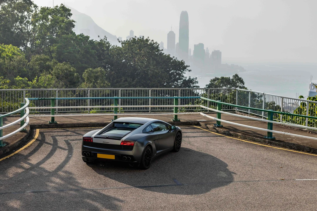 2011 Lamborghini Gallardo - Image 23 of 31