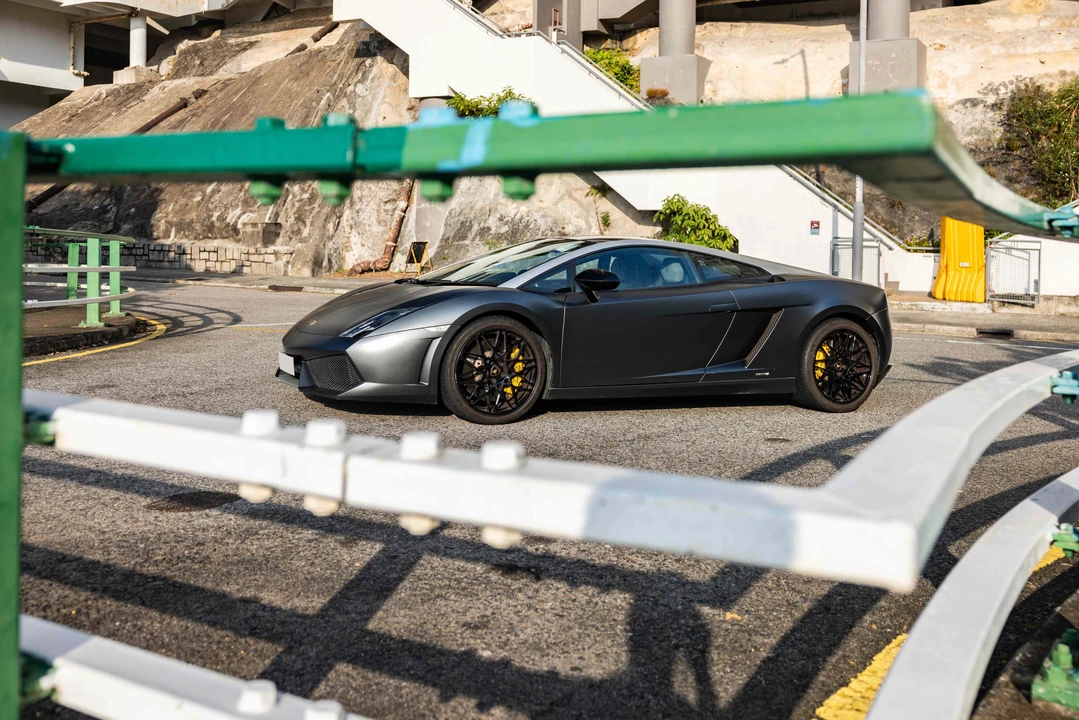 2011 Lamborghini Gallardo - Image 28 of 31