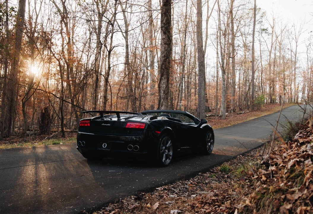2011 Lamborghini Gallardo LP560-4 - Image 13 of 21