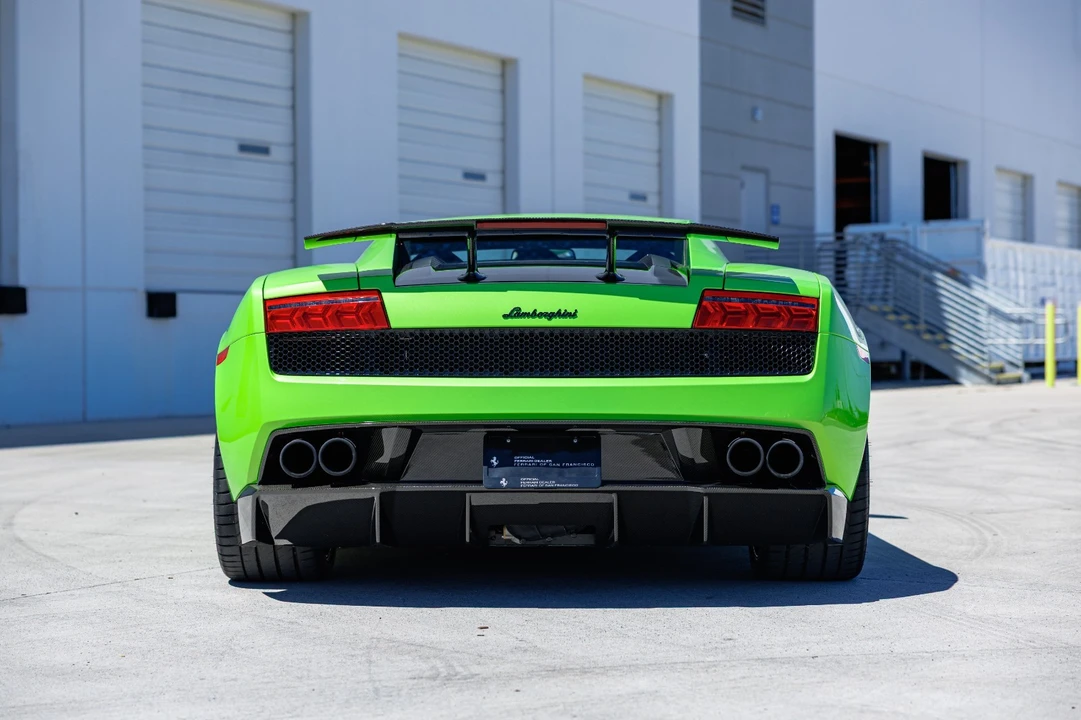 2011 Lamborghini Gallardo LP570-4 Superleggera - Image 8 of 31