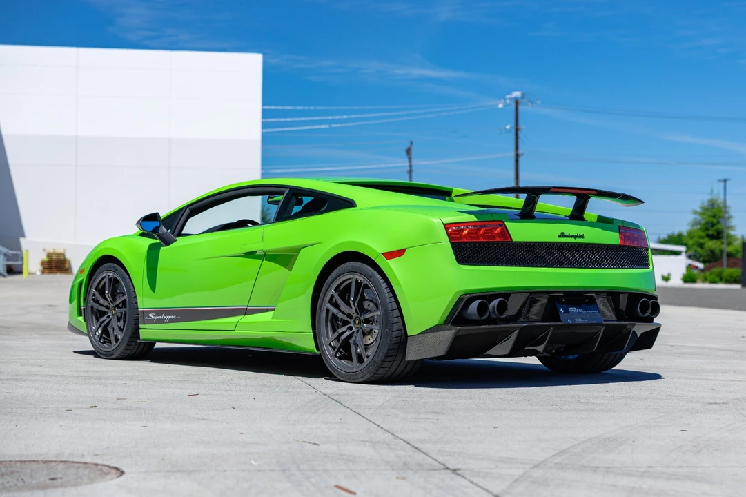 2011 Lamborghini Gallardo LP570-4 Superleggera - Image 5 of 31