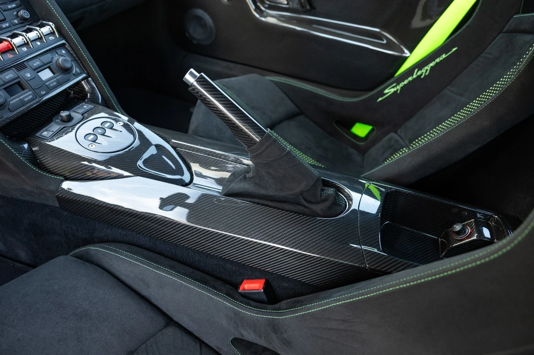 2011 Lamborghini Gallardo LP570-4 Superleggera - Image 26 of 31