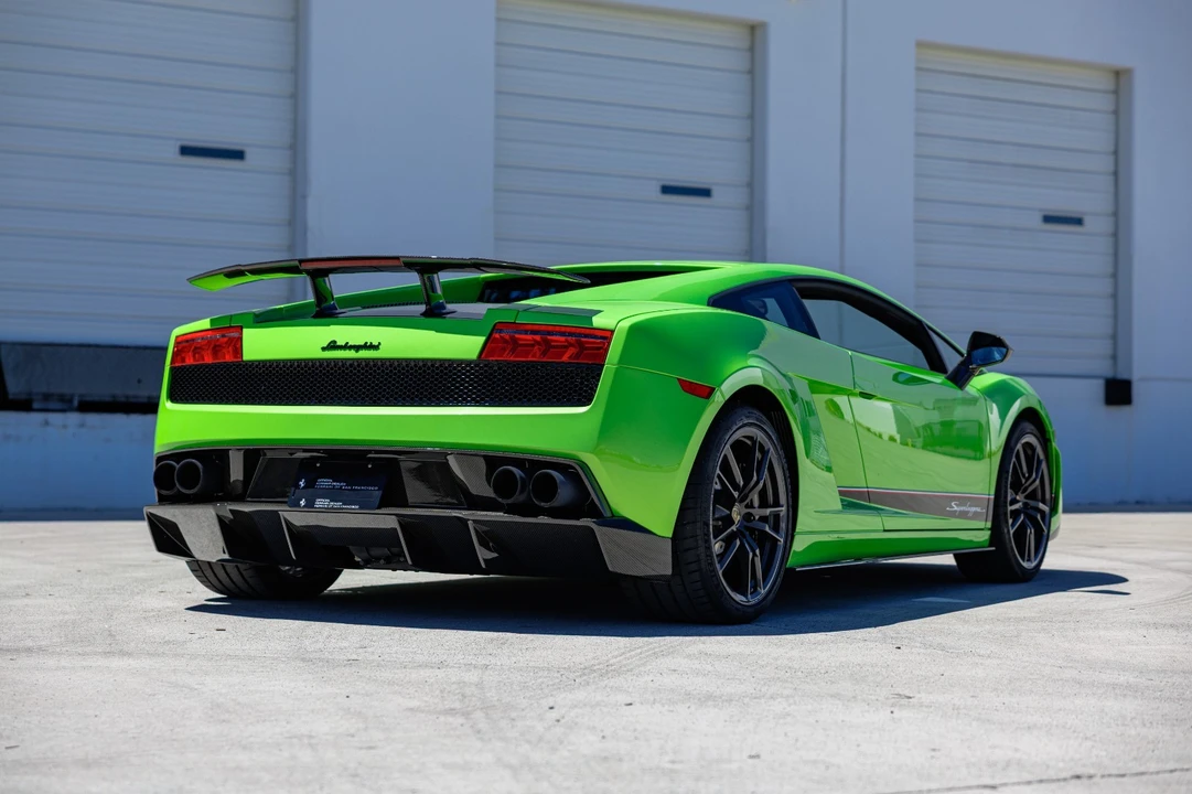 2011 Lamborghini Gallardo LP570-4 Superleggera - Image 10 of 31