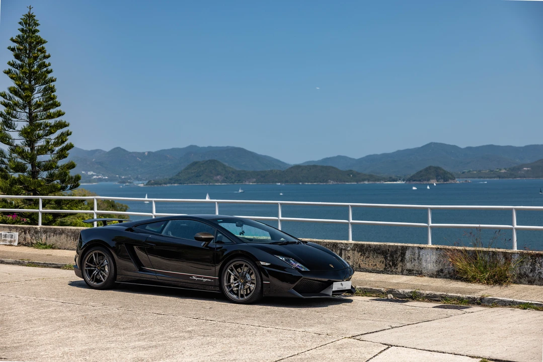 2011 Lamborghini Gallardo LP570-4 Superleggera - Image 11 of 31