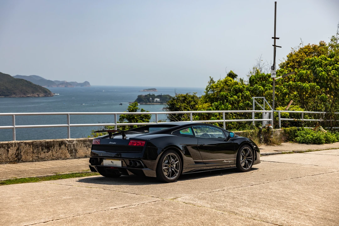 2011 Lamborghini Gallardo LP570-4 Superleggera - Image 17 of 31