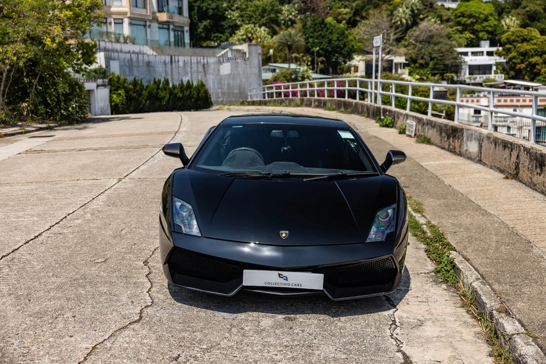 2011 Lamborghini Gallardo LP570-4 Superleggera - Image 2 of 31