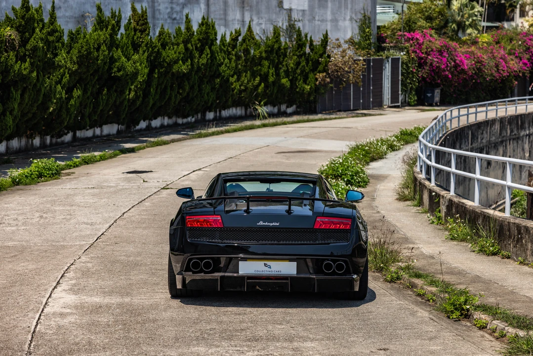 2011 Lamborghini Gallardo LP570-4 Superleggera - Image 22 of 31